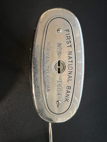 Vintage The Traveling Teller Fisrt Nationalbank Norman Oklahoma mit Schlüssel neuwertig - Bild 8 von 12