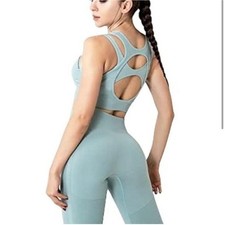 FRESOUGHT Women Green 2 Piece Seamless Workout Set Leggings Sports Bra Size M