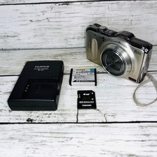 Fujifilm FINEPIX F550EXR Compact Digital Camera Tested Working Seller Japan
