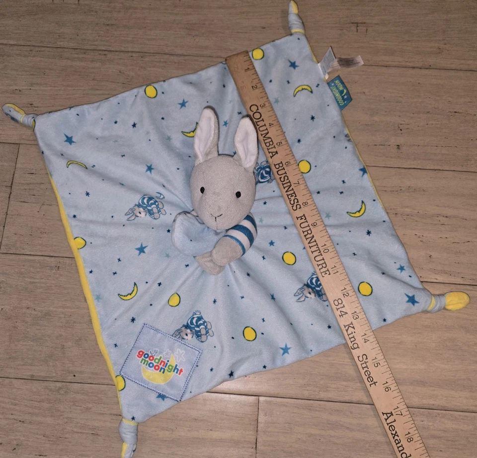 Manta de seguridad Lovey Goodnight Moon para niños preferida conejito de peluche en blanco Foto 2 de 4