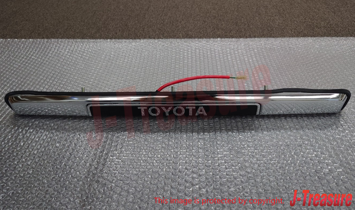 TOYOTA LAND CRUISER BJ60 FJ60 82-90 Genuine License Plate Lamp