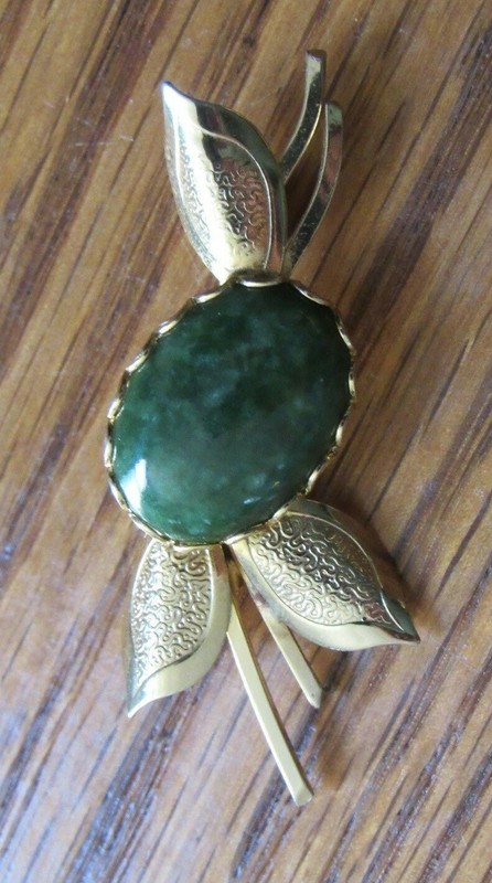 Titan GF Green Stone Pendant Jewelry 