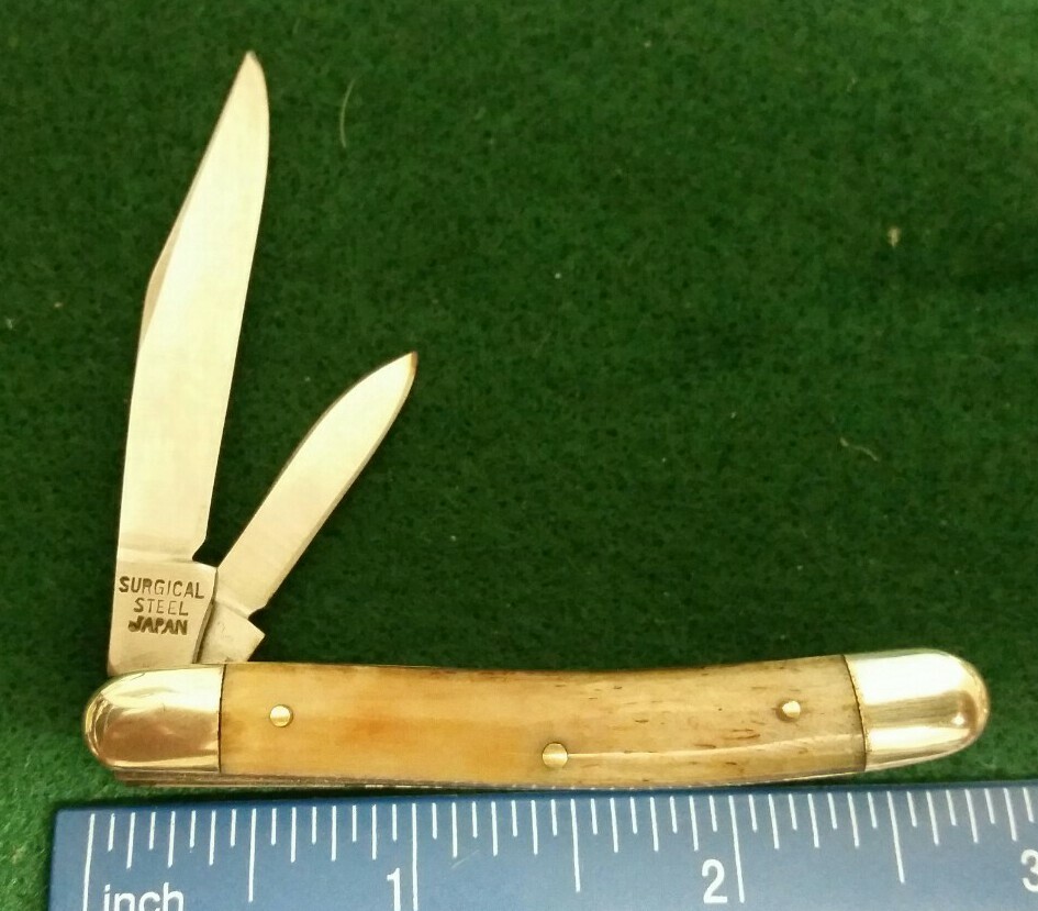 Parker Frost The Little Doagie jack knife, smooth natural bone