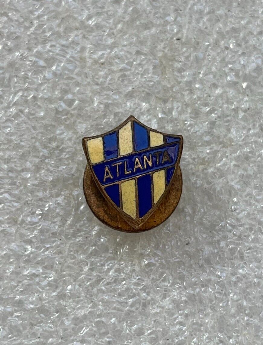 old CLUB ATLETICO ATLANTA Football club PIN BADGE Soccer ARGENTINA Villa  Crespo