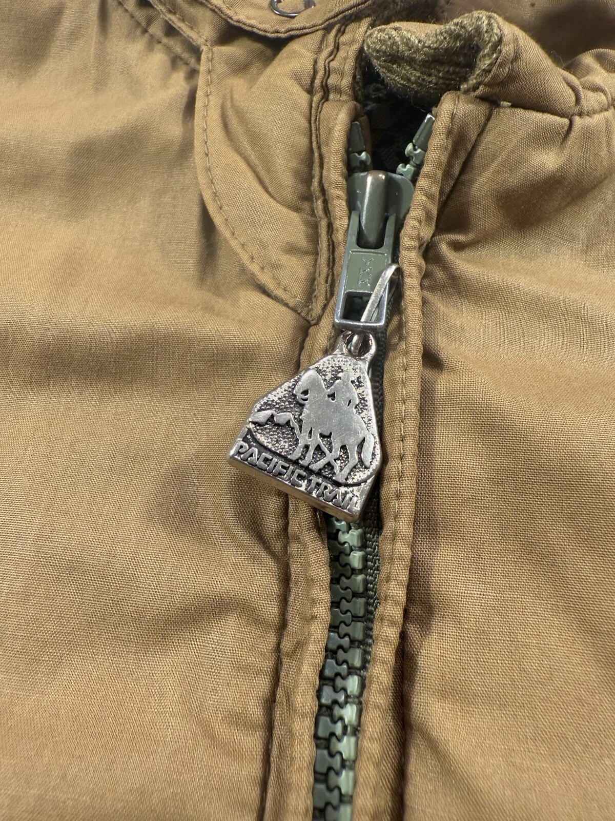 Picture 4 of 9
