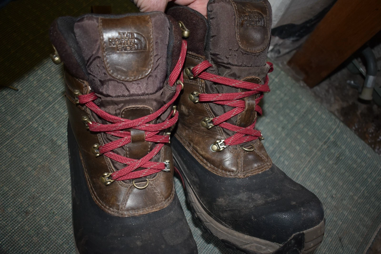 North face snow boots size 10 uk in great condition