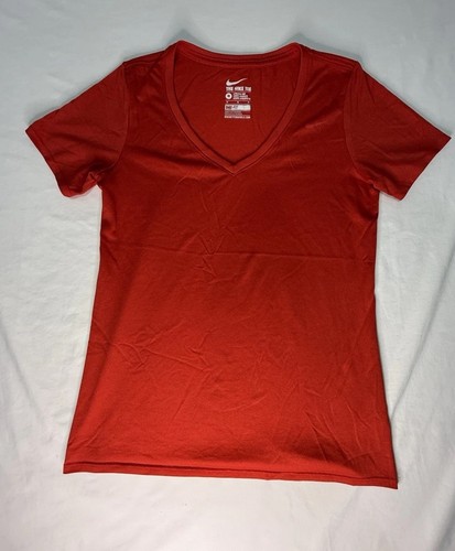 NIKE Dri Fit Women’s Short Sleeve Athletic Cut Tee Shirt Medium
