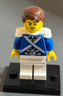 Lego   Pirates Minifigur pi151 Bluecoat Sergeant 2 - Stubble aus dem Set  70413