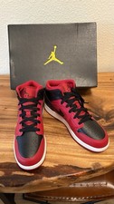 Nike Air Jordan 1 Mid Reverse Bred Black Red Shoes Youth Size 7 554725-660