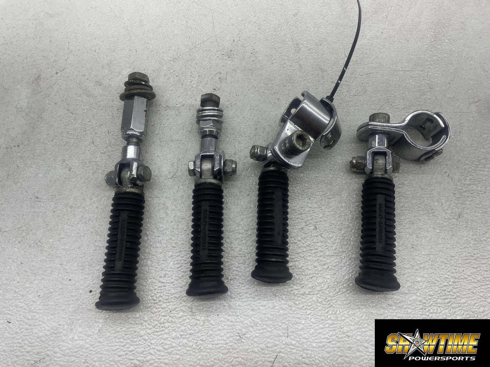 91-95 HARLEY-DAVIDSON HERITAGE SOFTAIL CLASSIC FOOTPEG SET PASSENGER HIGHWAY