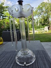 Antiker Kerzenständer aus Glas mit hängende...