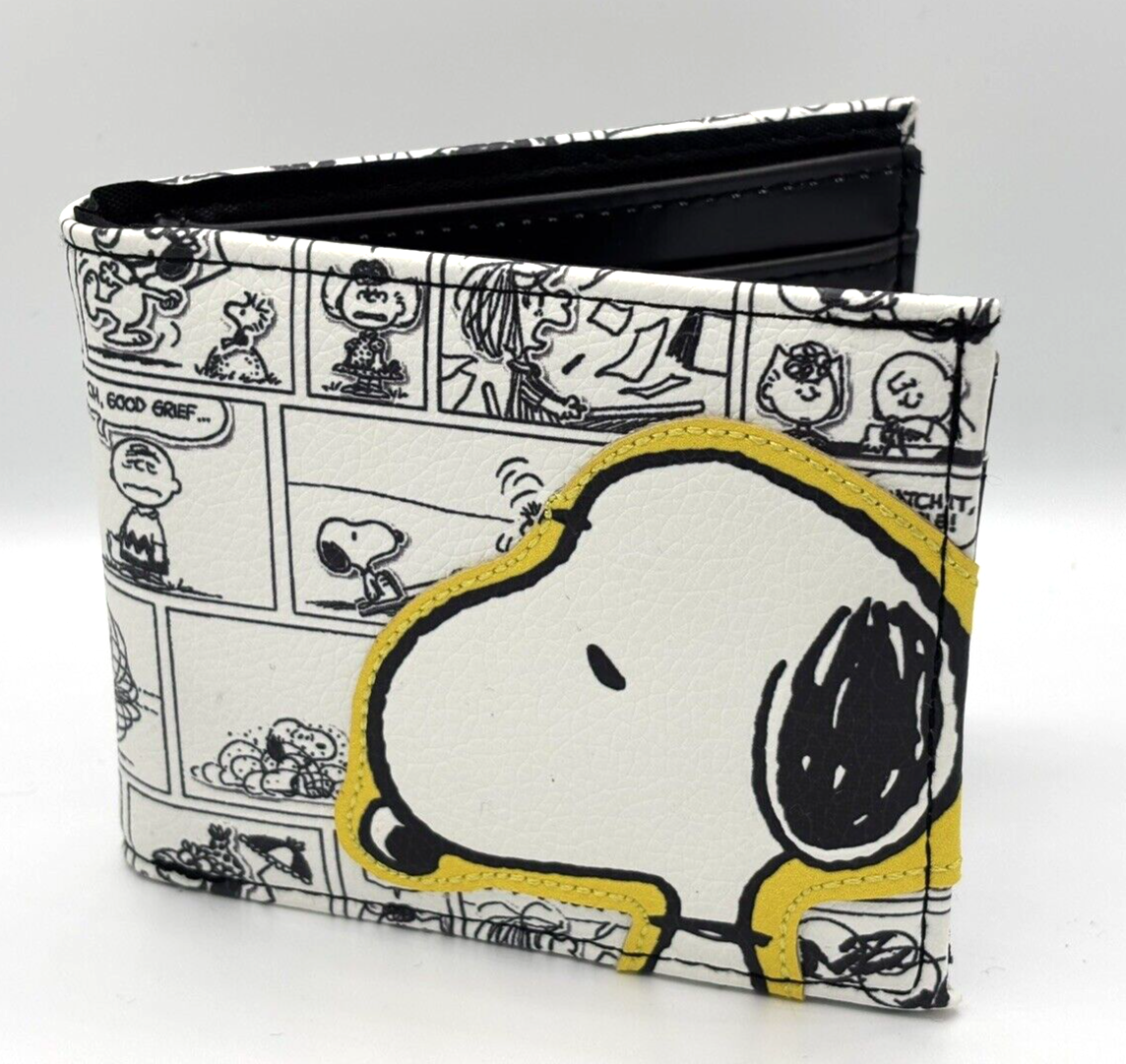 Peanuts - Snoopy Bifold Wallet all-over print Comic with sewed-in