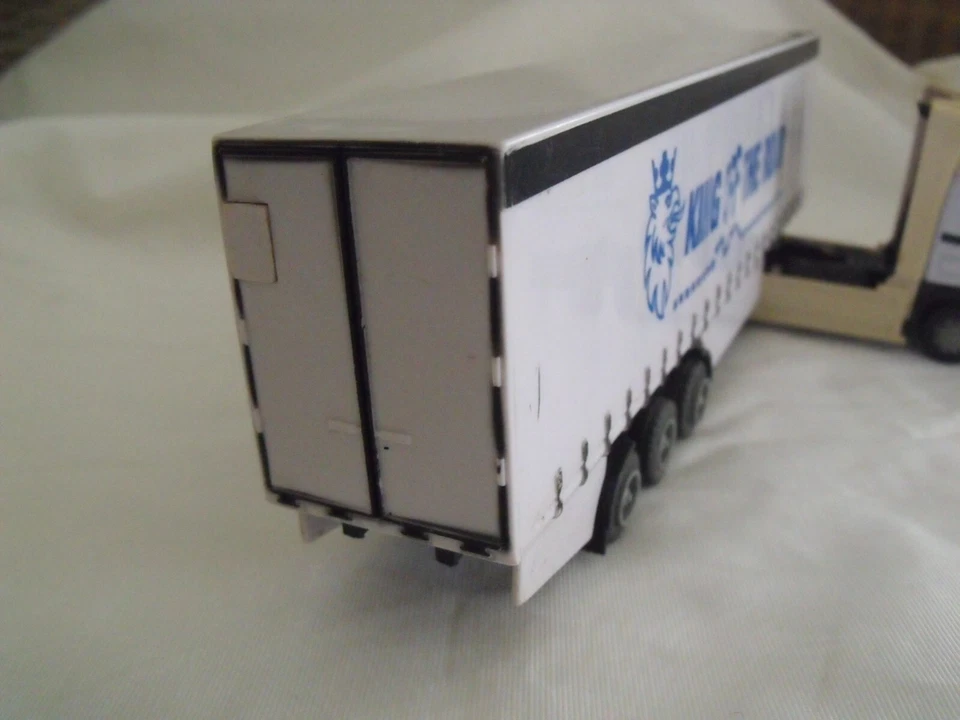TEAMA  TOYS - Tracteur  SCANIA avec remorque " KING OFF THE ROAD " 30 cm - Photo 4/4