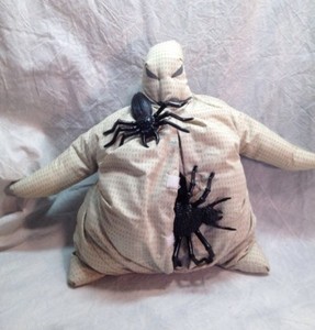 Nightmare Before Christmas OOGIE BOOGIE Walt Disney Stuffd Toy Creepy Bugs 1993 | eBay