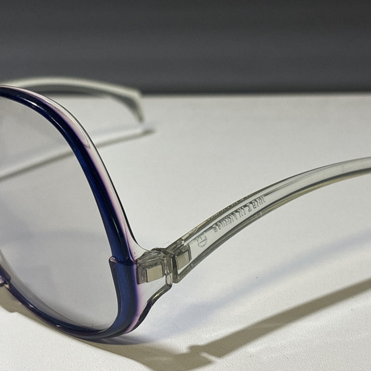 Vintage French Sunglasses 1970 display picture 1