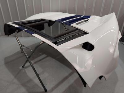 05-06 FORD GT GT40 SUPERCAR ENGINE LID CLAMSHELL *NOTES