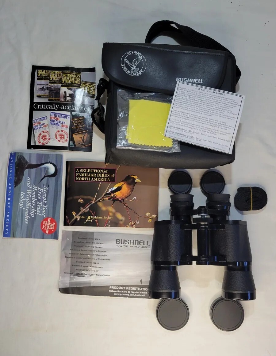 Collectible Bushnell Birding Series 8x40 binoculars AJ 8400 w/ papers