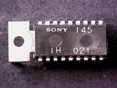 CX145 SONY INTEGRATED CIRCUIT DIP-18 + HEATSINK (LOT OF 2)