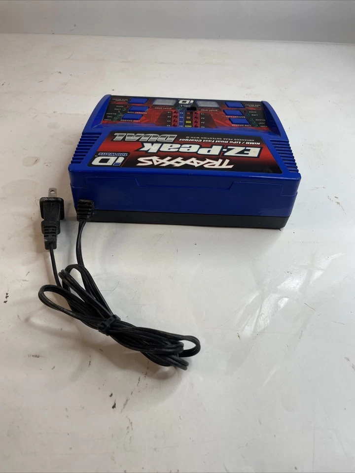 Traxxas MC100D 2972 EZ-Peak NiMH/Lipo Dual Output Fast Battery Charger MC-100D - Image 3 of 4