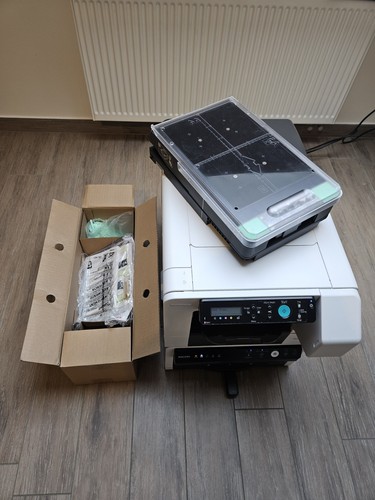 Ricoh Ri 100 Direct-to-Garment Printer with Finisher – Excellent Condition - Photo 7/11