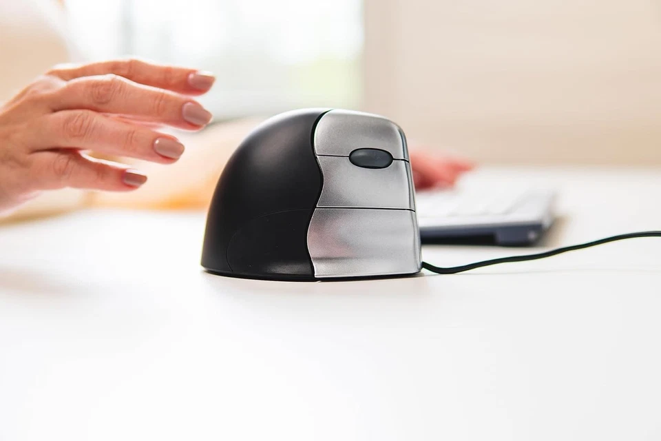 Bakker Elkhuizen BNEEVR Vertical mouse right handed Evoluent3 5 keys/scroll whee - Image 4 of 4