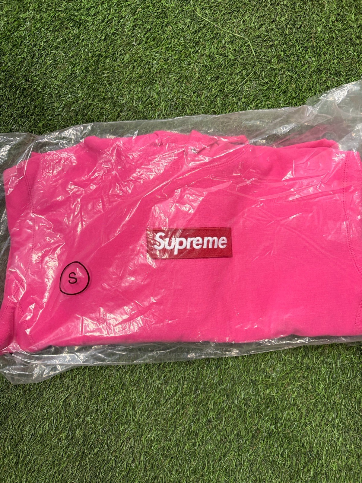 Supreme Box Logo MAGENTA Hooded Sweatshirt Size Small FW25 DEADSTOCK SHIPS NOW