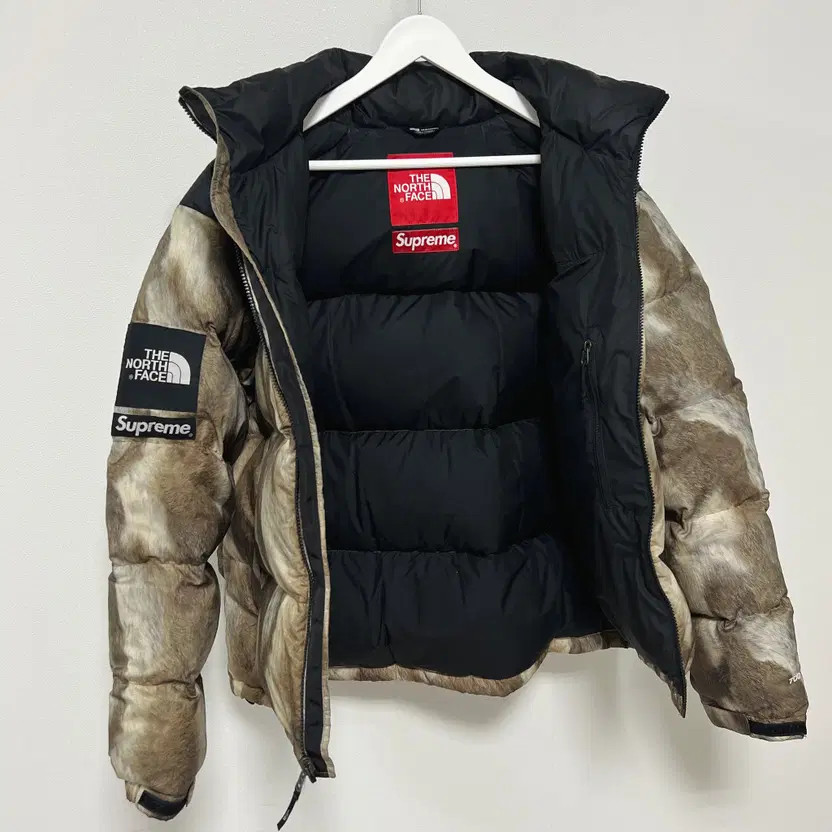 Supreme The North Face 13FW Fur Print Nuptse Jacket Men L