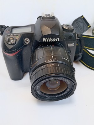 Nikon D70s mit Sigma Zoom Macro ASPHÄRICAL 28-80