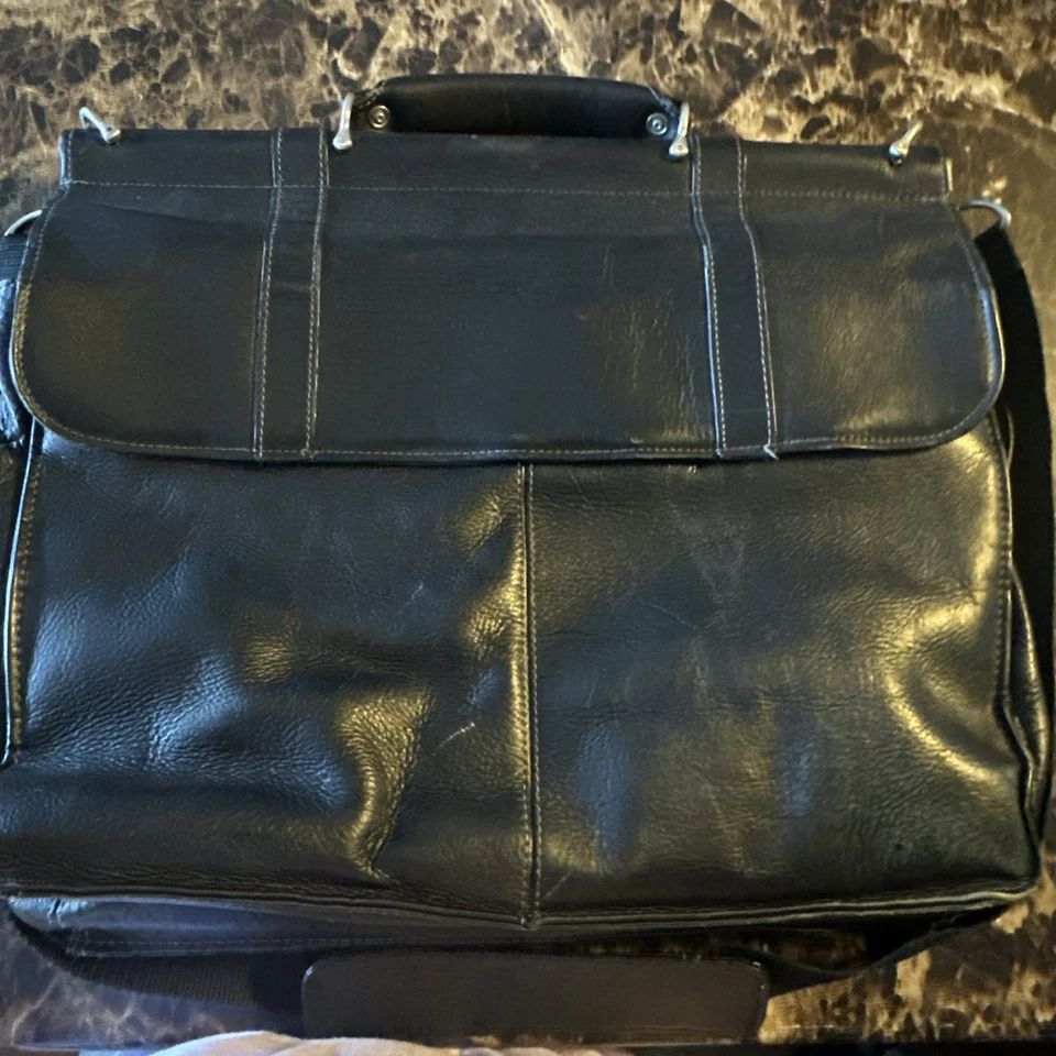 Kenneth Cole Black Leather Computer Case/Bag/Backpack - Image 2 of 4