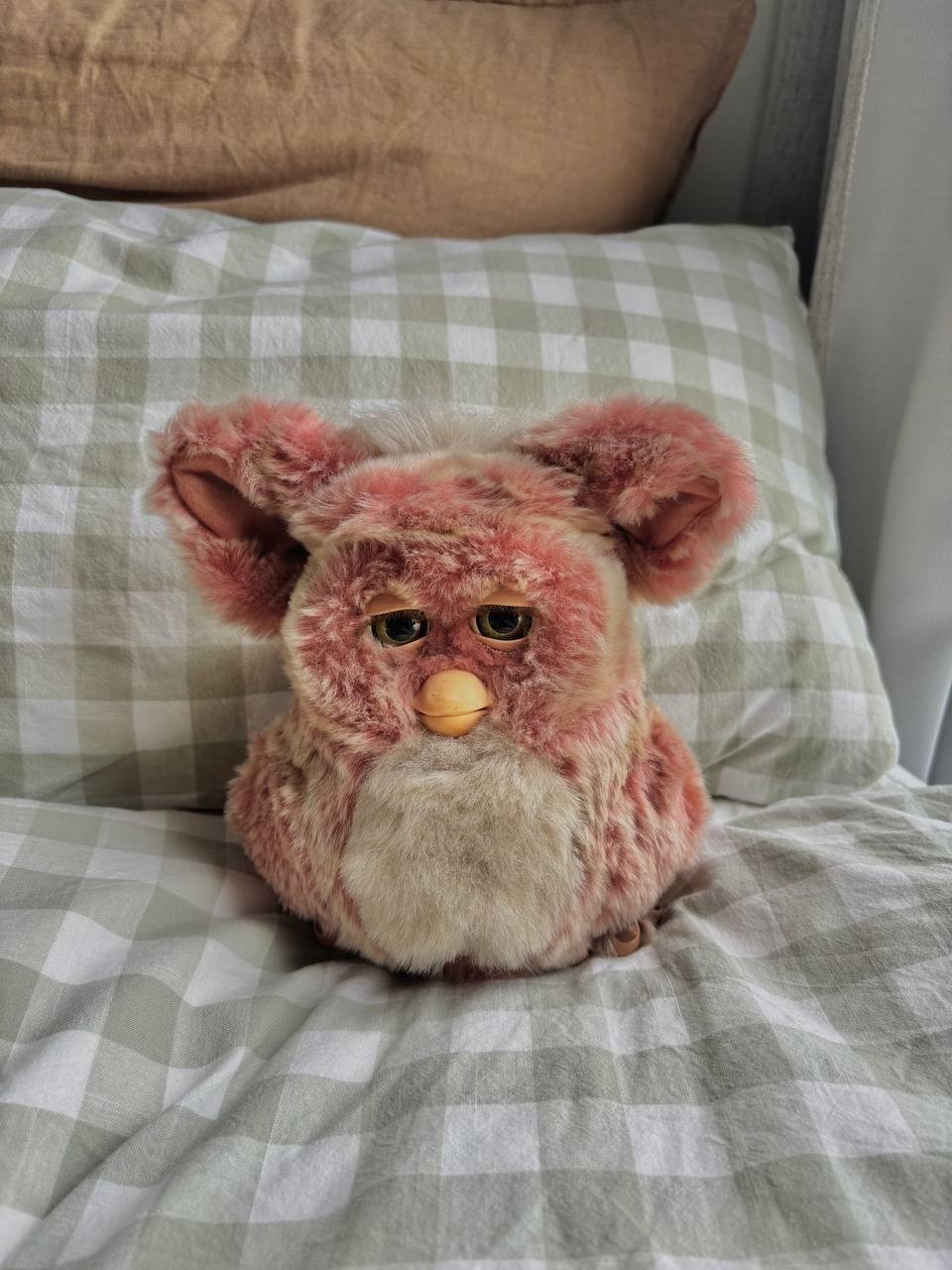 Vintage Furby 2005, Red Velvet/ Cranberry Cookie (Olive Eyes), Working