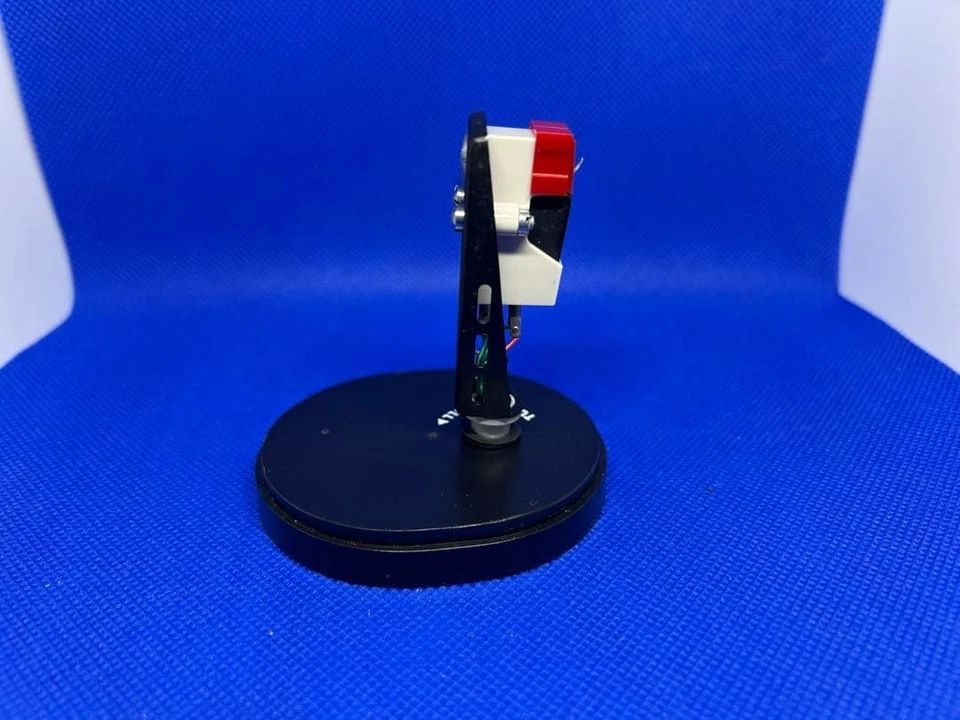 Cartucho Pioneer PC-15 MM 0,5 mil Diamond Stylus cabezal para PL-25E/31E/A30 Foto 2 de 4