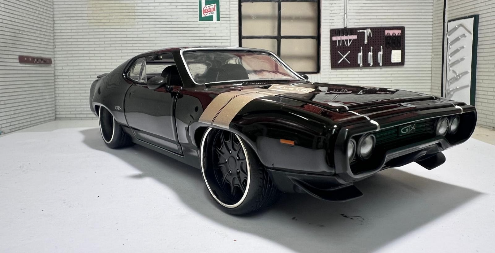 Dom's Plymouth GTX Black Fast And Furious Jada 1:24 Diecast Scale Car 063824