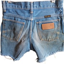 True Vintage Boys 12 25W Denim Shorts Wrangler Distressed Cutoff 1980's USA Farm