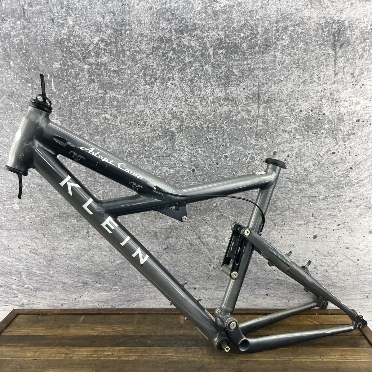 KLEIN　adept  comp KLEIN ADEPT COMP Full Suspension Disc Sunburst 18