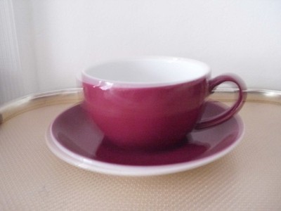 Dibbern solid color Gedeck Tasse 0,25 L + Untertasse  in bordeaux? beere?