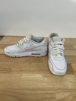 Nike Boys Air Max 90 833412-100 White Casual Shoes Sneakers Size 4.5Y