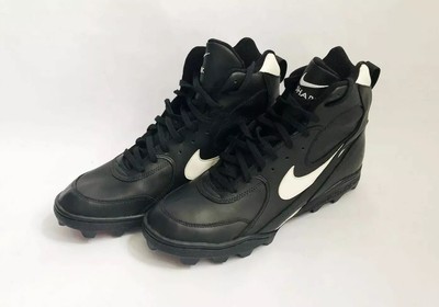 nike shark football shoes