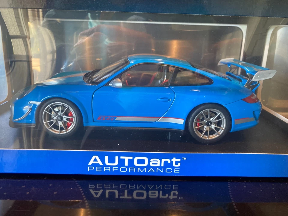 PORSCHE 911 997 GT3 RS 4.0 BLUE SCALE 1/18 AUTOART - Photo 2/4