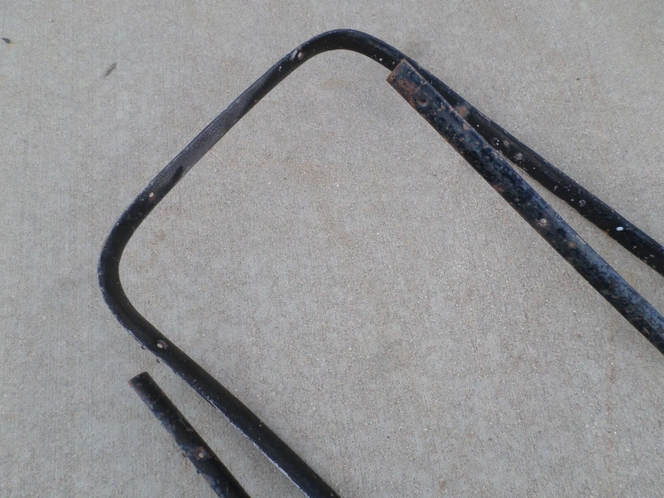 1949 1950 Chevrolet Styleline 1951 1952 Door Frame Garnish Trim Window GM Deluxe Foto 3 de 4