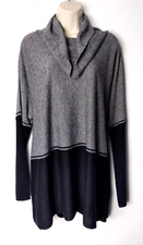 NWT Smartwool Women's Edgewood Poncho Sweater Size Large Gray/Black Wool Blend
