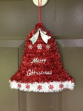 11 Christmas Door Hangers