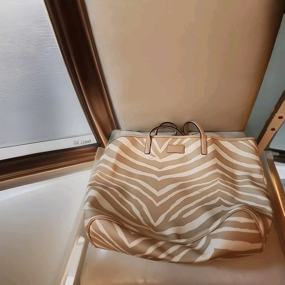 Coach Zebra Print Beige And White Large Tote Bag F26983