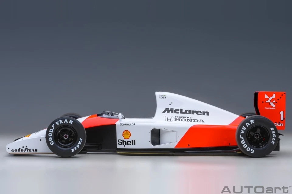 Mclaren Honda MP4/6 #1 Formula 1 1991 Bianco Rosso A.Senna Modellino 1:18 - Immagine 3 di 4