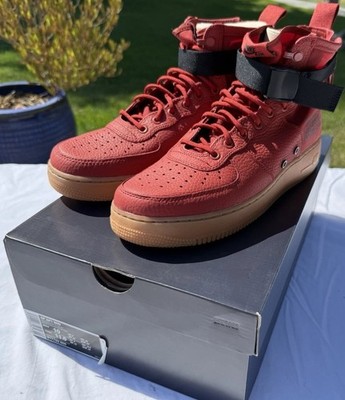 Nike SF Air Force 1 High Deep Dune Red-NIB Size 10