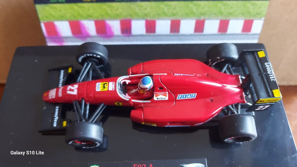 Ferrari F92A-Jean Alesi-Spanish GP 1992-Hot Wheels convertion -scala 1:43 - Immagine 3 di 3