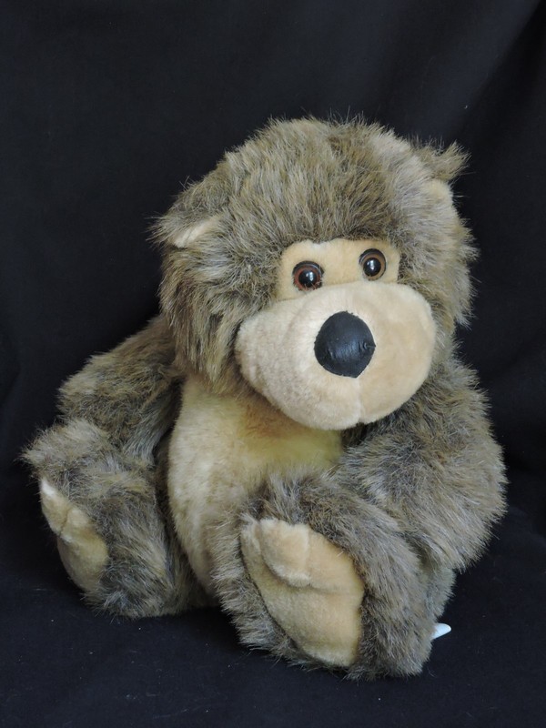 A&A Plush, Inc. Brown Bear 11” Seated Vintage 1992 Stuffed Animal Toy
