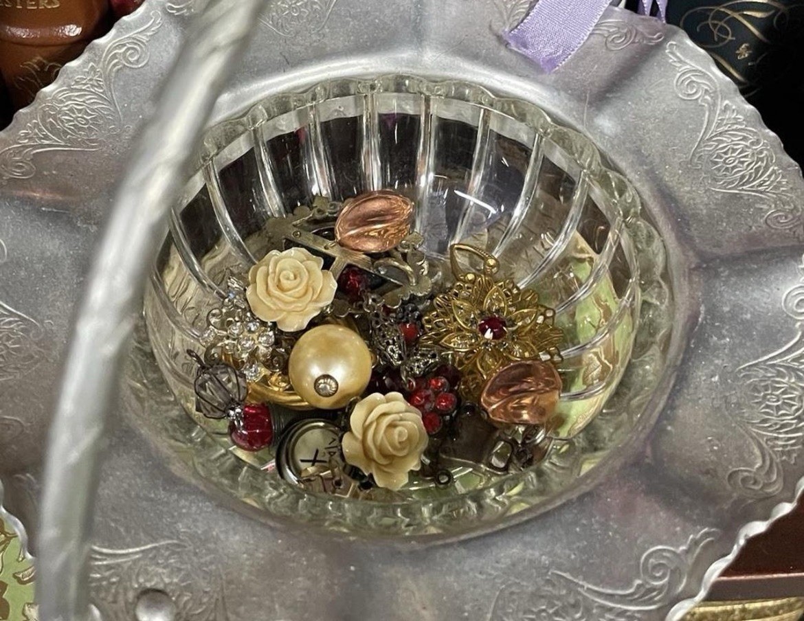 Regency Inspired Charm Lot Bundle - image 4