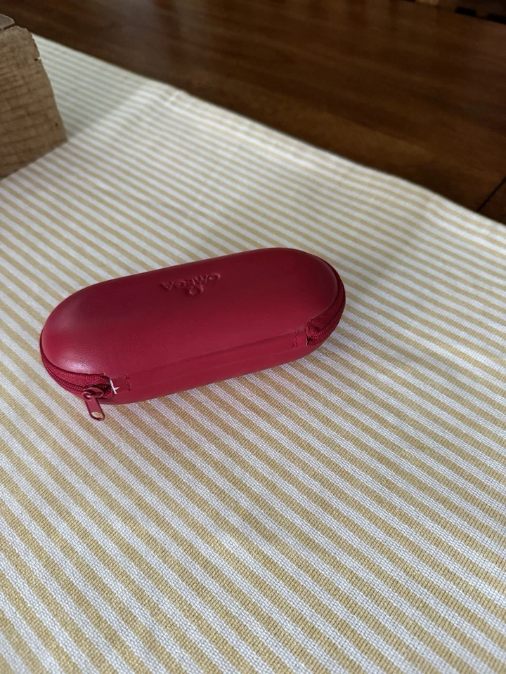 欧米茄正品旅行存储手表保护壳 — 第 2/4 张图片