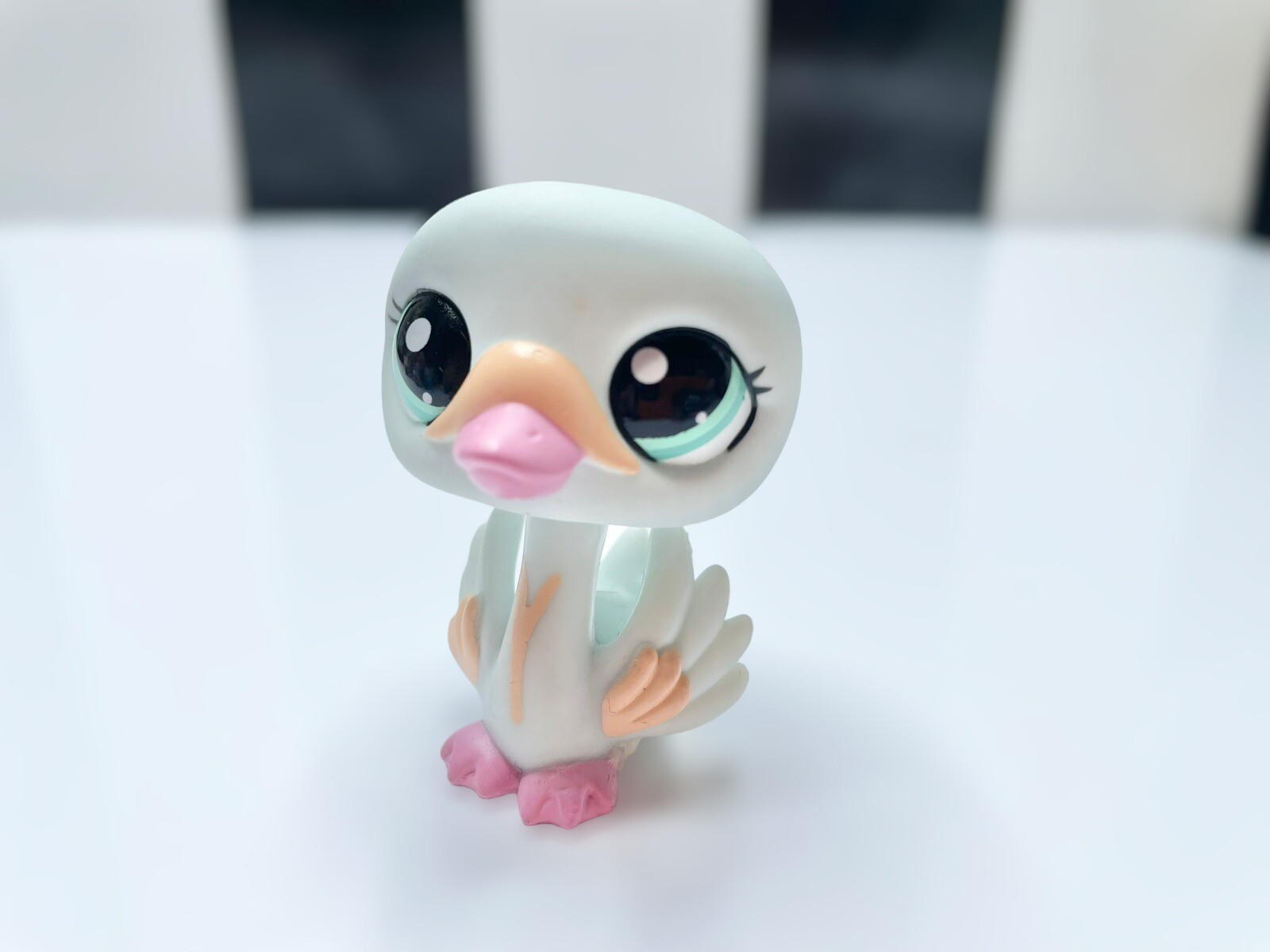 Littlest Pet Shop LPS Mint Swan #1734