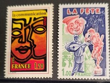 1976 FRANCE TIMBRES N° 1884-1888 NEUFS* AVEC INFIME TRACE DE CHARNIERE. TTB.